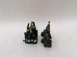 LAND ROVER LAND ROVER Range Rover Sport L494 Air Suspension Valve CPLA-5BF10-AC Valve Set — thumbnail 7