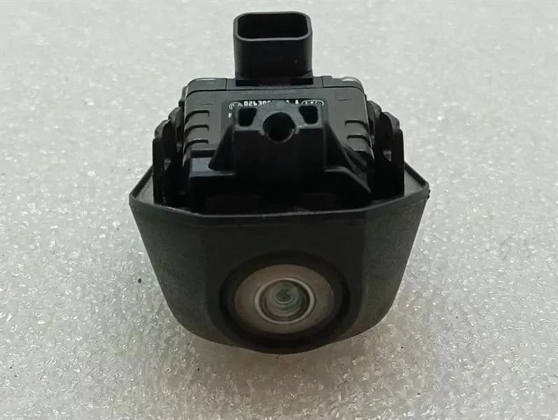 BMW 7 series G11 Rear View Camera 077944131 Rear View Camera