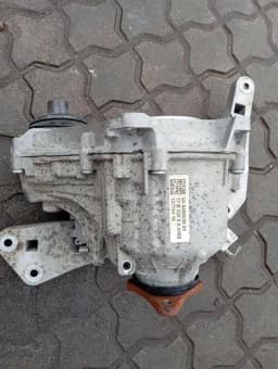 BMW BMW 7 series G11 Transfer Box 8485036 Transfer Case — thumbnail 2