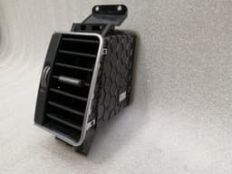 LAND ROVER Range Rover Sport L494 Left Air Vent DK62-046B31-AA Air Vent Vent Grille — thumbnail 9