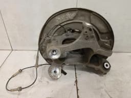 BMW BMW 7 Series G11 Right Rear Hub 6865662 Wheel Bearing Housing Rear Right — thumbnail 2