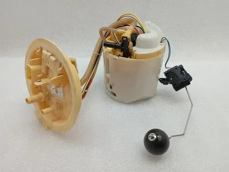 BMW BMW 7 Series G11 Fuel Pump Electric 7467719 Fuel Pump DIESEL