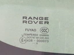 LAND ROVER Range Rover L405 RLH Quarter Glass LR034328 Door Panel 1/4 Rear Left — thumbnail 9