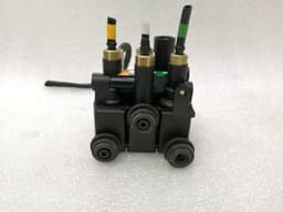 LAND ROVER Land Rover Range Rover L405 Air suspension valve CPLA-5B710-BC valve block — thumbnail 5