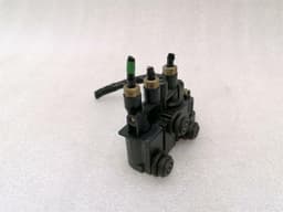 LAND ROVER LAND ROVER RANGE ROVER L405 Air suspension valve CPLA-5B710-AC valve block — thumbnail 2