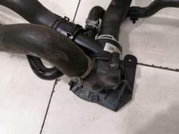 LAND ROVER LAND ROVER Range Rover Sport L494 Thermostat CPLA-8575-CD THERMOSTAT HOUSING — thumbnail 3