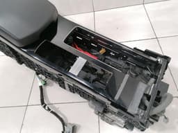 LAND ROVER LAND ROVER RANGE ROVER L405 Center Console LR037621 Center Console — thumbnail 4