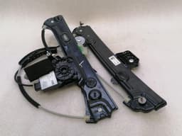 BMW BMW 4 M4 G82 G22 left front door winder 5A071C3 front left window — thumbnail 2