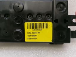 LAND ROVER LAND ROVER RANGE ROVER L405 Relay Box GPLA-14A073-AA Fuse Box — thumbnail 3
