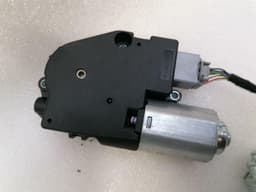 LAND ROVER LAND ROVER RANGE ROVER L405 Sun Roof Motor CPLA-53505-AD Sunroof Motor Kit — thumbnail 4