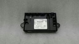 MERCEDES-BENZ Mercedes S-Class W221 rear door module A2219007801 door rear control unit — thumbnail 4
