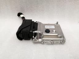 MERCEDES-BENZ MERCEDES GLS350D BlueTEC ADBLUE Electronic Module A0009003213 ADBLUE ECU — thumbnail 2