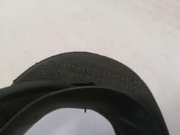 MERCEDES-BENZ Mercedes GLS X166 RRH Quarter Glass Seal A1668210271 Window Gasket Re — thumbnail 3