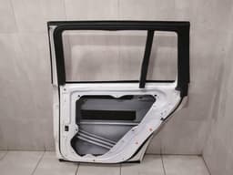 MERCEDES-BENZ Mercedes GLS 350D right rear door A1667300405 door rear right — thumbnail 8