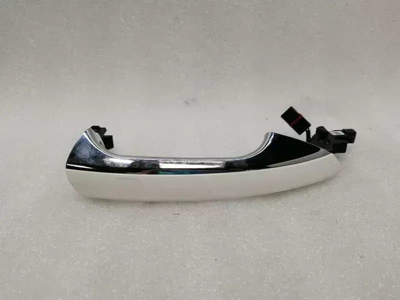 Mercedes GLS 350D Right Door Handle A2047601470 Door Handle Re KEYLESS