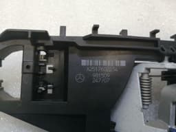 MERCEDES-BENZ Mercedes R Class W251 Door Lock FRH A2517200835 Door Lock Front Right RHD — thumbnail 6