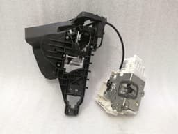 MERCEDES-BENZ Mercedes R Class W251 Door Lock FRH A2517200835 Door Lock Front Right RHD — thumbnail 3