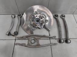 BMW BMW M4 G82 M3 G81 right rear hub set 8095658 wheel bearing housing rear right set — thumbnail 10