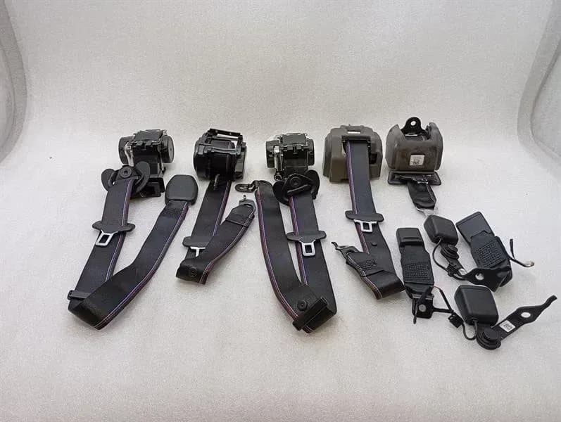 BMW BMW 3 Series M3 G80 G20 Front Seatbelt 643670600 Set Seat Belt Strap Front