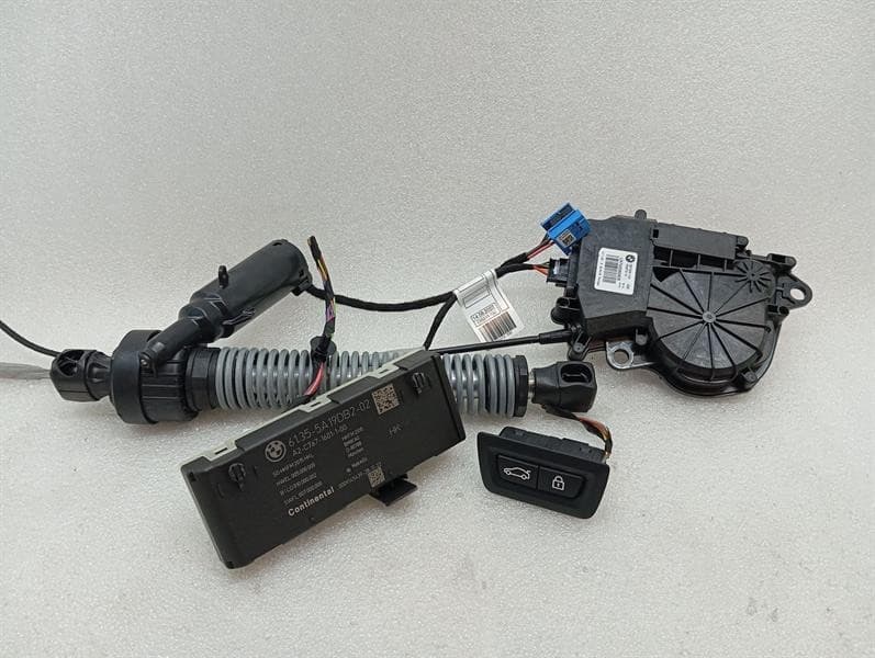 BMW BMW 3 M3 G80 G20 soft close boot lock set 87536 tailgate lock