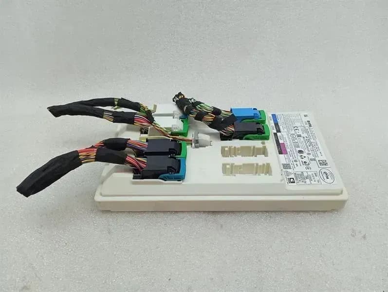 BMW BMW 3 Series M3 G80 G20 Fuse Box 5A7C984 BCM Fuse Box