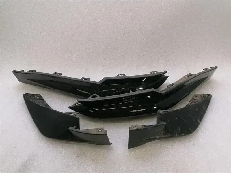 BMW BMW 3 M3 G80 G20 Bumper Moulding 51118084177 Front + Rear Bumper Strip