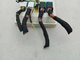 BMW BMW 3 Series M3 G80 G20 Fuse Box 5A7C984 BCM Fuse Box — thumbnail 9