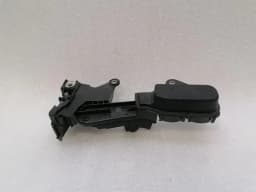 BMW BMW 3 Series M3 G80 G20 Front Fuse Box 6842529 Front Fuse Box — thumbnail 1