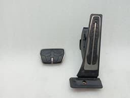 BMW BMW 4 M4 G82 G22 Throttle Pedal (Electrical) 6889824 Throttle Pedal — thumbnail 1