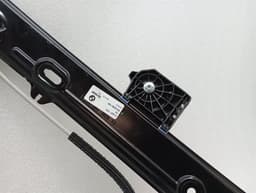 BMW BMW 4 M4 G82 G22 Right Front Door Winder 5A071C4 Window Regulator Front Right — thumbnail 9
