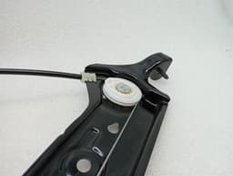 BMW BMW 4 M4 G82 G22 Right Front Door Winder 5A071C4 Window Regulator Front Right — thumbnail 5