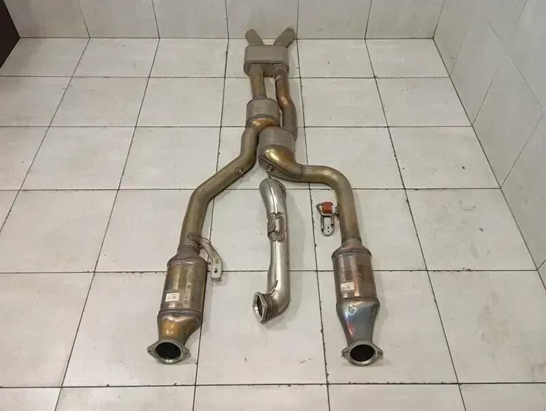 BMW BMW 4 M4 G82 G22 M4 Secondary Catalytic Converter 8096120 Catalytic Converter