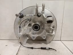 BMW BMW 4 M4 G82 G22 Right Rear Hub 8095658 Wheel Bearing Housing Rear Right — thumbnail 5