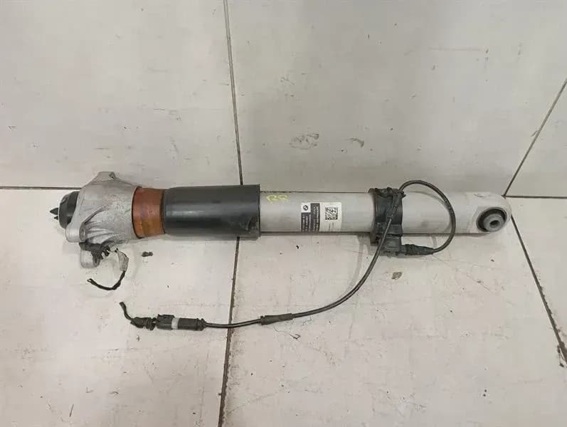 BMW BMW 4 M4 G82 G22 shock absorber rear 8091380 shock absorber rear