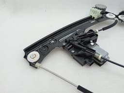 BMW BMW 4 M4 G82 G22 Left Front Door Winder 5A071C3 Window Regulator Front Left — thumbnail 7