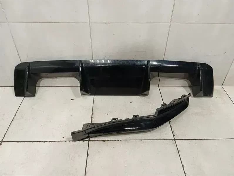 BMW BMW 4 M4 G82 G22 Rear Bumper Diffuser 8074726 Rear Bumper Trim