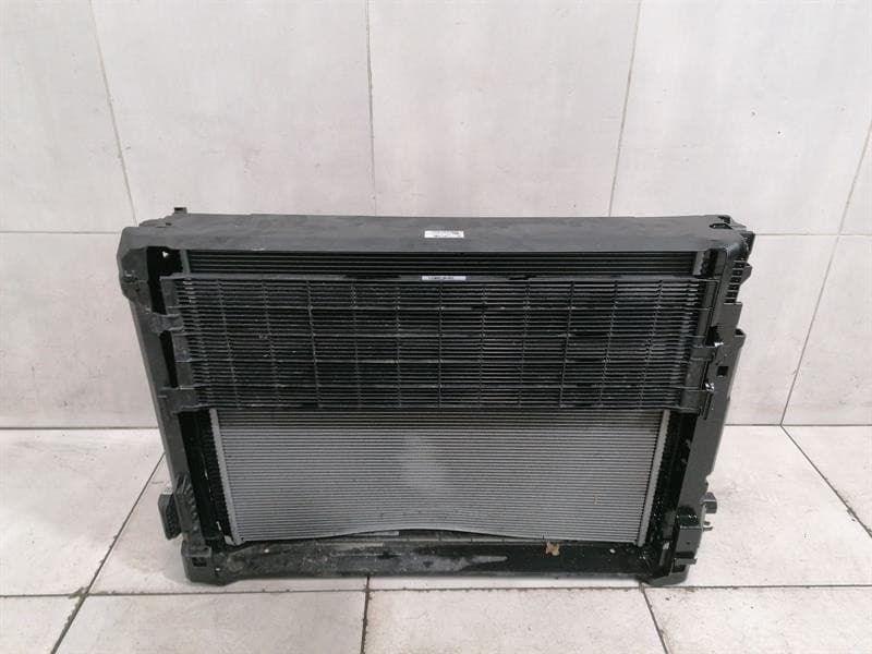 BMW BMW 4 M4 G82 G22 Water Radiator 8747893 FAULTY Water Cooler Radiator