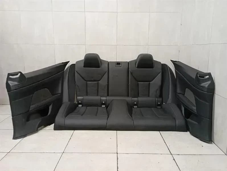 BMW BMW 4 M4 G82 G22 Seat M4 Rear Seat Rear Seats Set Leather Black Rear Seat Bench