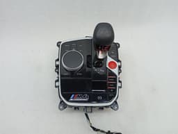 BMW BMW 4 M4 G82 G22 COMPETITION GEAR SELECTOR 9504662 RIGHT HAND DRIVE RHD — thumbnail 3