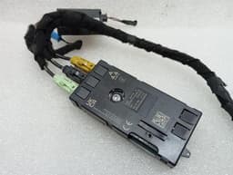 BMW BMW 4 M4 G82 G22 Aerial / Antenna 9825130 Antenna — thumbnail 4