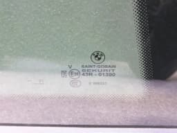 BMW BMW 4 M4 G82 G22 Right Rear 1/4 Glass 7482716 Door Window 1/4 Rear RH — thumbnail 4