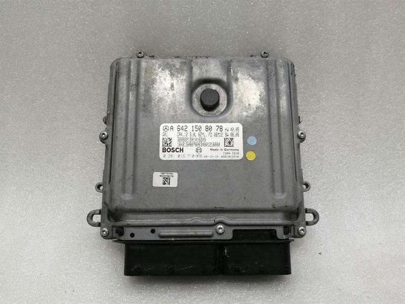Mercedes CLK320 CDI OM642 V6 W209 Engine ECU A6421508078 Engine Control Unit V6 CDi