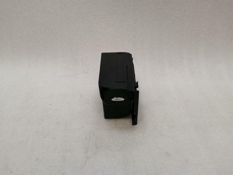 MERCEDES-BENZ Mercedes CLS W219 Cup Holder A2116800014 Cup Holder Holder
