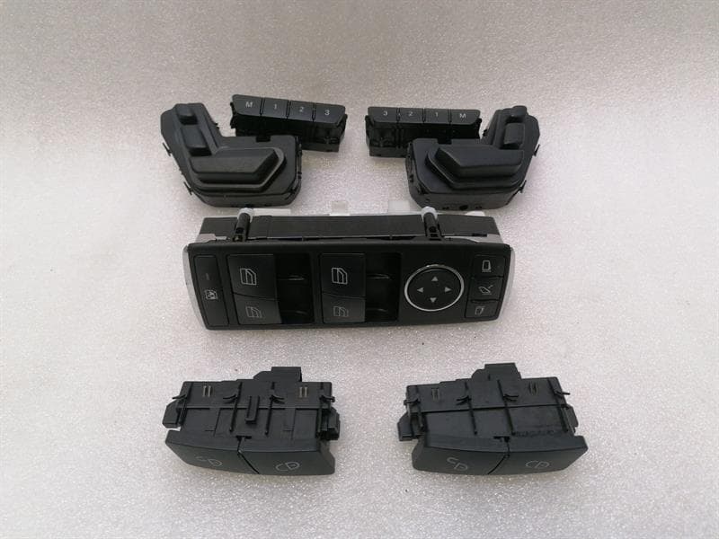 MERCEDES-BENZ Mercedes E Class W212 seat + window switch set A2128700710 seat switch set