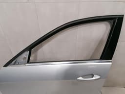 MERCEDES-BENZ Mercedes E Class W212 Left Front Door A2127200105 Door Front Left — thumbnail 4