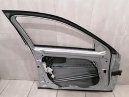 MERCEDES-BENZ Mercedes E Class W212 Left Front Door A2127200105 Door Front Left — thumbnail 5