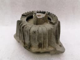 MERCEDES-BENZ Mercedes E Class W212 Right Engine Mount A2042402317 Engine Holder Re OM642 V6 — thumbnail 9