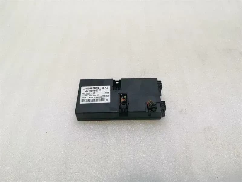 Mercedes W211 W219 Rear Seat Heating Module A2118702026 Seat Control Unit Heater