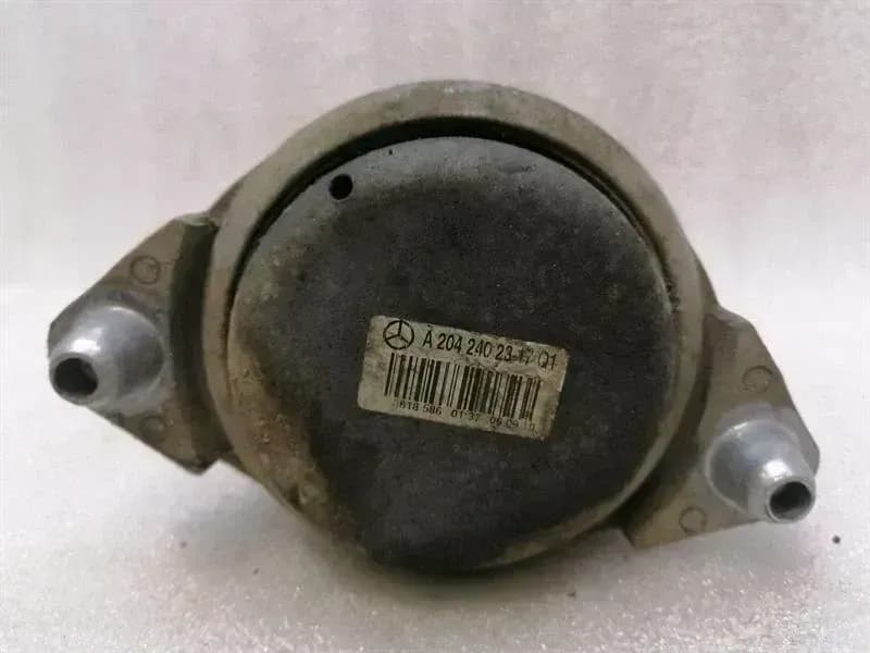 MERCEDES-BENZ Mercedes E Class W212 Right Engine Mount A2042402317 Engine Holder Re OM642 V6