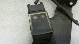 MERCEDES-BENZ Mercedes S-class W221 Xenon Headlight Level Sensor A0105427717 Level Sensor Susp — thumbnail 2